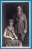 Groherzogin Charlotte sitzend und Prinz Felix stehend Luxemburg